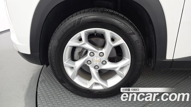 Chevrolet Trax Crossover 1.2 LT 2024 — фото 5