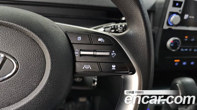 Hyundai Staria Tourer 11-Seater Smart 2023 — фото 15
