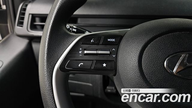 Hyundai Staria Tourer 11-Seater Smart 2023 — фото 16