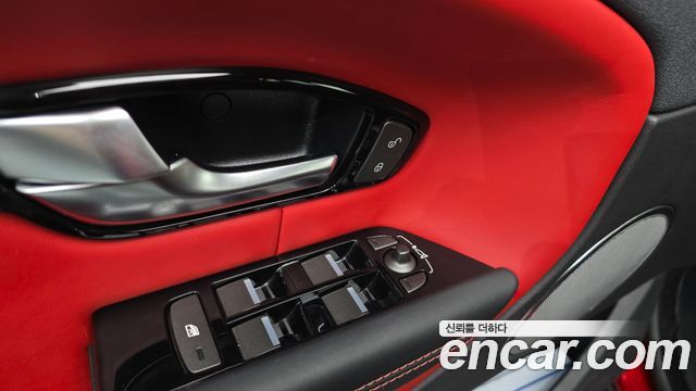 Land Rover Range Rover Evoque 2.0 TD4 HSE Dynamic 2019 — фото 34
