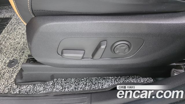 Kia Carnival (IV) Diesel 7-Seater Signature 2021 — фото 34