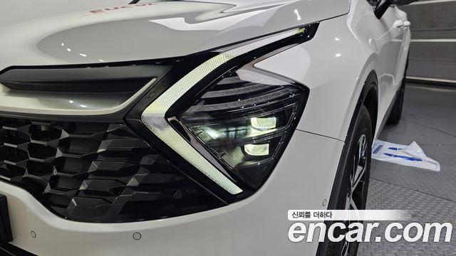 Kia Sportage Hybrid (V) Signature 2WD 2023 — фото 22
