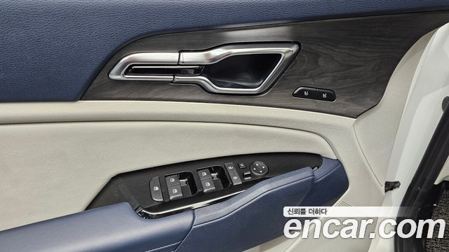 Kia Sportage Hybrid (V) Signature 2WD 2023 — фото 30