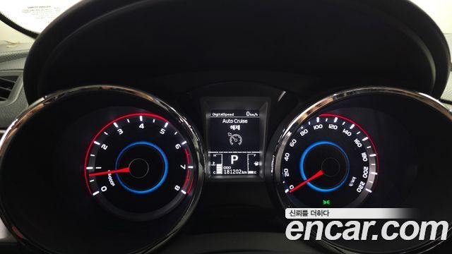 KG Mobility (SsangYong) Tivoli LX 2WD HI-DLX 2015 — фото 8