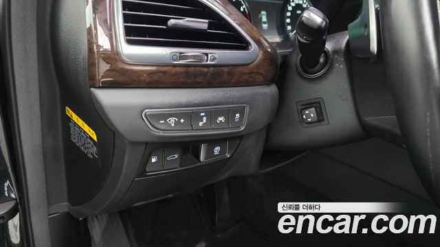 Genesis EQ900 3.8 GDI AWD Premium Luxury 2016 — фото 28