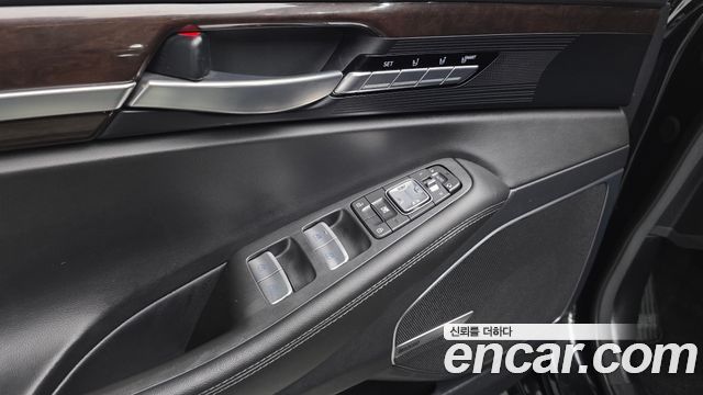 Genesis EQ900 3.8 GDI AWD Premium Luxury 2016 — фото 30
