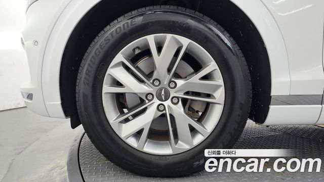 Genesis GV70 2.5T Gasoline 2WD 2024 — фото 5