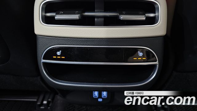 Genesis GV70 2.5T Gasoline 2WD 2024 — фото 33