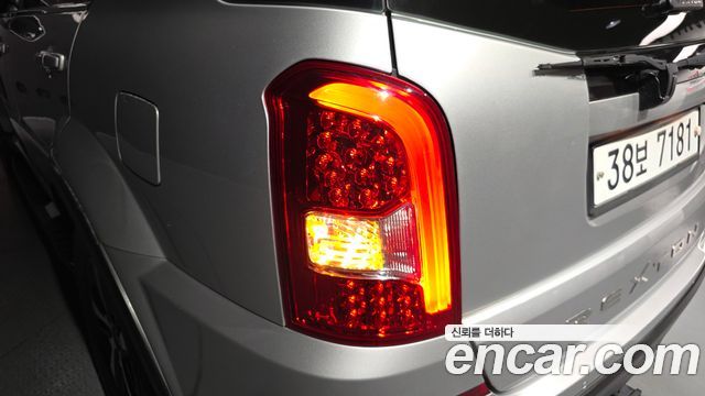 KG Mobility (SsangYong) Rexton W 2.0 4WD RX7 Prestige 2015 — фото 23