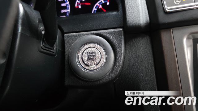 KG Mobility (SsangYong) Rexton W 2.0 4WD RX7 Prestige 2015 — фото 28