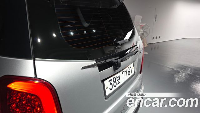 KG Mobility (SsangYong) Rexton W 2.0 4WD RX7 Prestige 2015 — фото 40