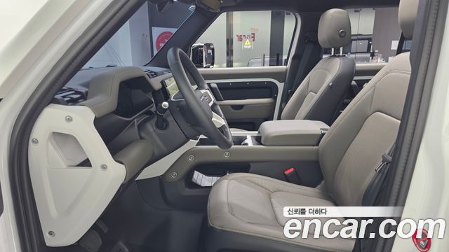 Land Rover Defender (L663) 110 D250 X-Dynamic SE 2025 — фото 3