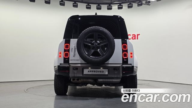 Land Rover Defender (L663) 110 D250 X-Dynamic SE 2025 — фото 6