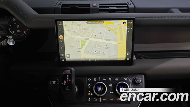 Land Rover Defender (L663) 110 D250 X-Dynamic SE 2025 — фото 14