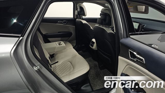 Kia Sportage (V) Diesel 2.0 4WD Signature Gravity 2022 — фото 11