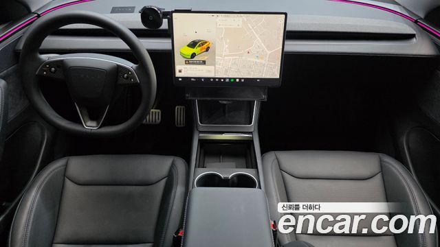 Tesla Model Y Long Range AWD 2025 — фото 7