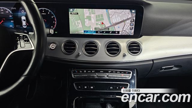 Mercedes-Benz E-Class (W213) E250 Avantgarde 2021 — фото 13