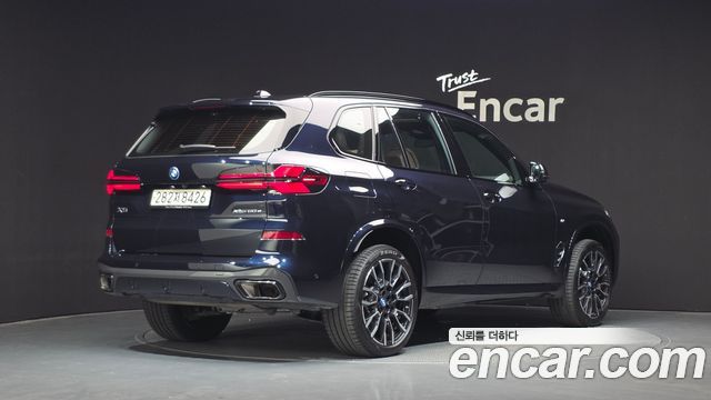 BMW X5 (G05) xDrive 50e M Sport 2025 — фото 2