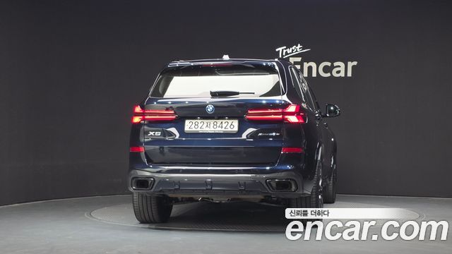 BMW X5 (G05) xDrive 50e M Sport 2025 — фото 4