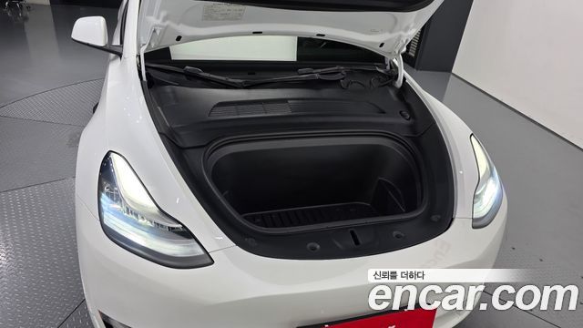 Tesla Model Y Long Range AWD 2021 — фото 6