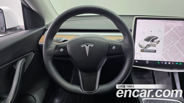 Tesla Model Y Long Range AWD 2021 — фото 13