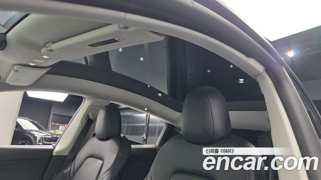 Tesla Model Y Long Range AWD 2021 — фото 19