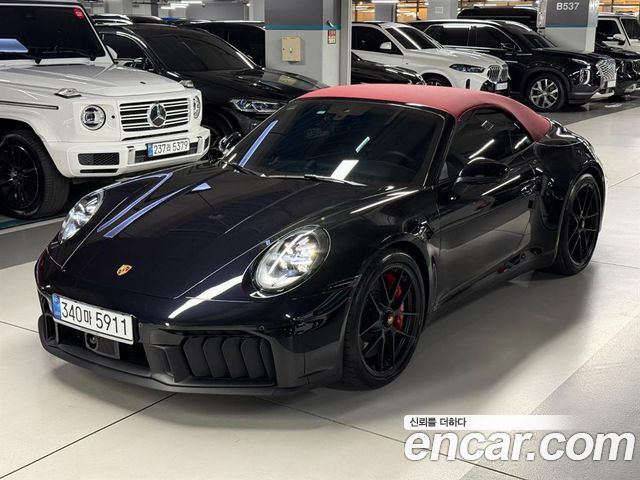 Porsche 911 (992) Carrera GTS Cabriolet