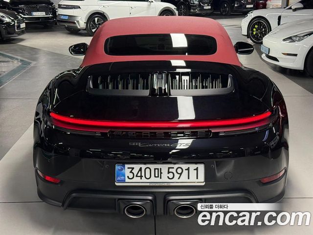 Porsche 911 (992) Carrera GTS Cabriolet 2025 — фото 4