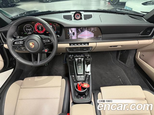 Porsche 911 (992) Carrera GTS Cabriolet 2025 — фото 8