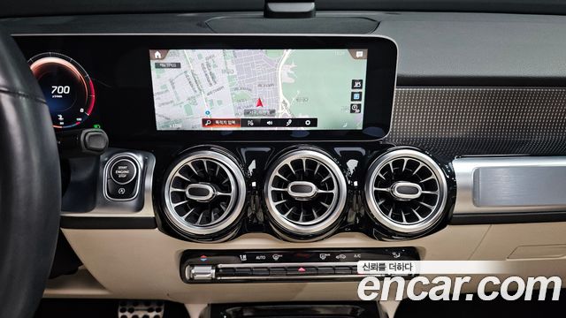 Mercedes-Benz GLB-Class (X247) GLB220 2020 — фото 17