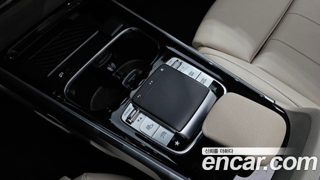 Mercedes-Benz GLB-Class (X247) GLB220 2020 — фото 22
