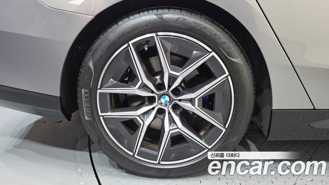 BMW 5 Series (G60) 520i M Sport 2026 — фото 5