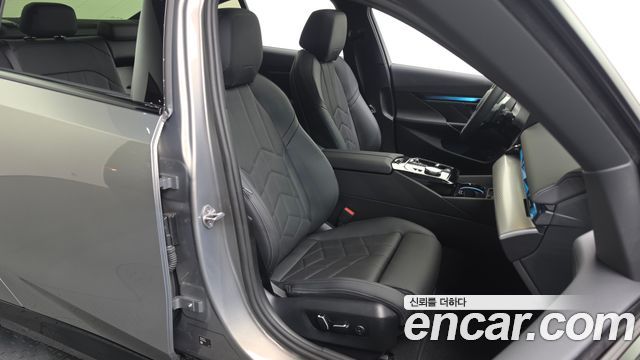 BMW 5 Series (G60) 520i M Sport 2026 — фото 26