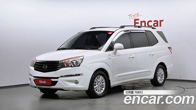 KG Mobility (SsangYong) Korando Turismo 4WD GT 11-seater 2014 — фото 1