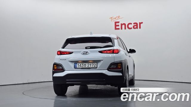 Hyundai Kona 1.6 Turbo 2WD Smart 2020 — фото 4