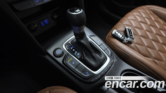 Hyundai Kona 1.6 Turbo 2WD Smart 2020 — фото 9