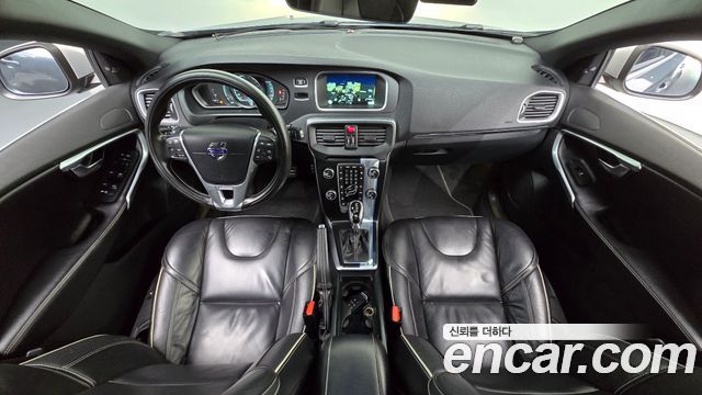 Volvo V40 D4 2nd 2016 — фото 7