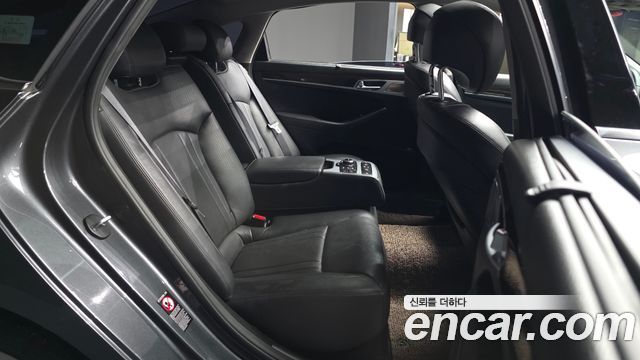 Genesis G80 3.3 GDI AWD Premium Luxury 2017 — фото 12