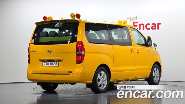 Hyundai Grand Starex School Bus LPi 2021 — фото 2