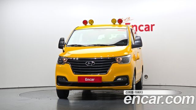Hyundai Grand Starex School Bus LPi 2021 — фото 3