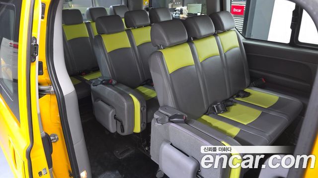 Hyundai Grand Starex School Bus LPi 2021 — фото 13