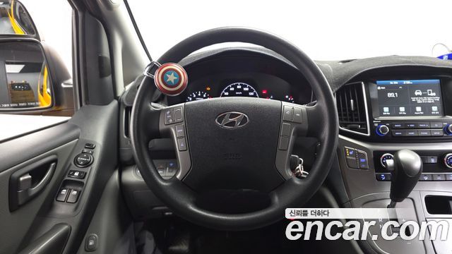 Hyundai Grand Starex School Bus LPi 2021 — фото 15