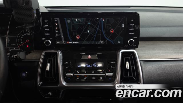 Kia Sorento (IV) Diesel 2.2 2WD Trendy 2021 — фото 17