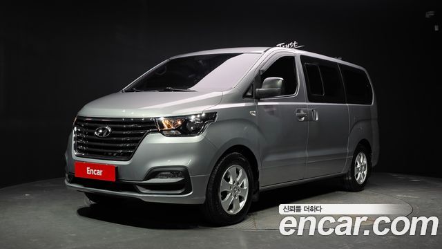 Hyundai Grand Starex Wagon 12-Seater Smart