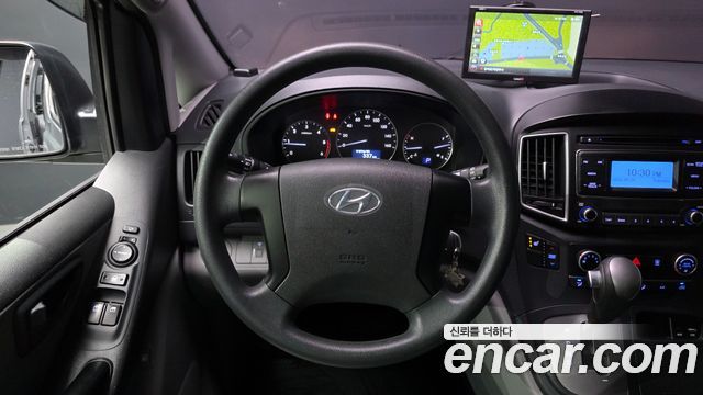 Hyundai Grand Starex Wagon 12-Seater Smart 2019 — фото 13