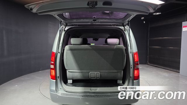 Hyundai Grand Starex Wagon 12-Seater Smart 2019 — фото 20