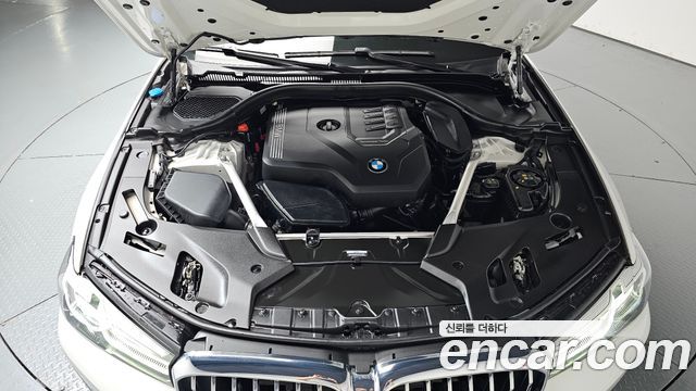 BMW 5 Series (G30) 530i Luxury 2023 — фото 6