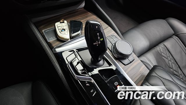 BMW 5 Series (G30) 530i Luxury 2023 — фото 9