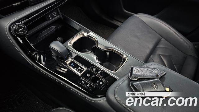 Lexus NX450h+ (II) Premium 2022 — фото 9