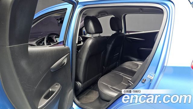 Chevrolet Next Spark LT Plus 2017 — фото 12